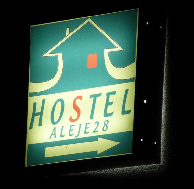 Hostel Aleje 28 Krakow Dış mekan fotoğraf