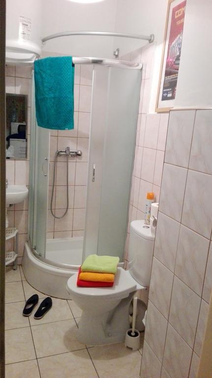 Hostel Aleje 28 Krakow Oda fotoğraf