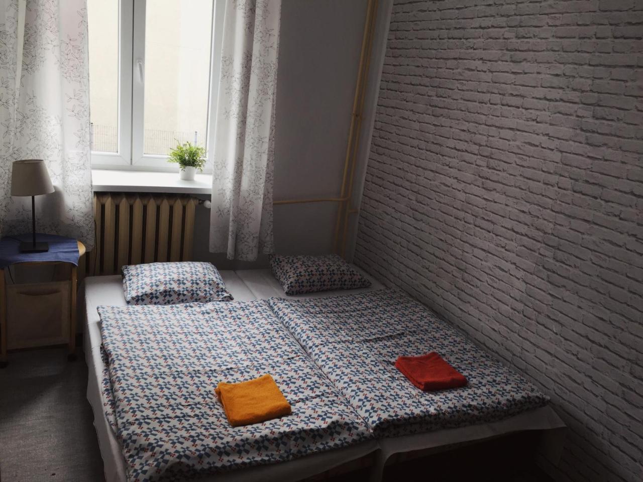 Hostel Aleje 28 Krakow Dış mekan fotoğraf